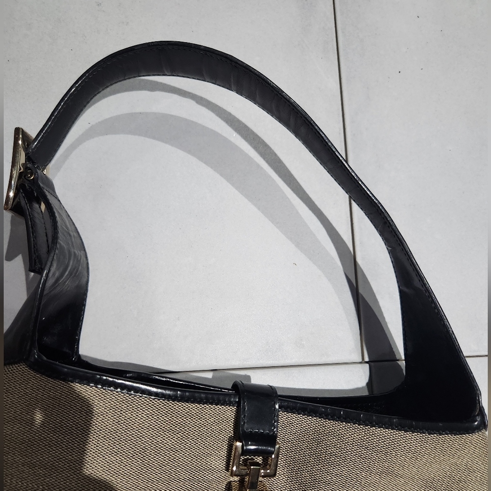 Gucci Jackie Shoulder Bag - Picture 6 of 16